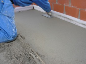 Преимущества и недостатки цементно-песчаной стяжки