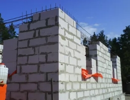 Использование блоков в строительстве стен