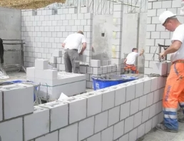 Использование блоков в строительстве стен