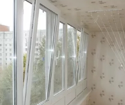 Как остеклить балкон пластиковыми окнами