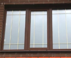 Пластиковые окна со шпросами