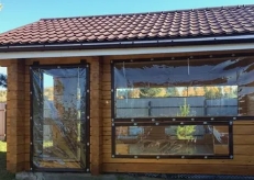 Мягкие окна для дома и сада: минусы и плюсы эксплуатации